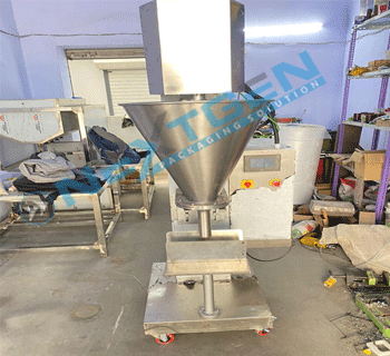 Automatic Servo Volumetric Liquid Filling Machine